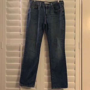Straight Leg Levi’s Jeans Size 8